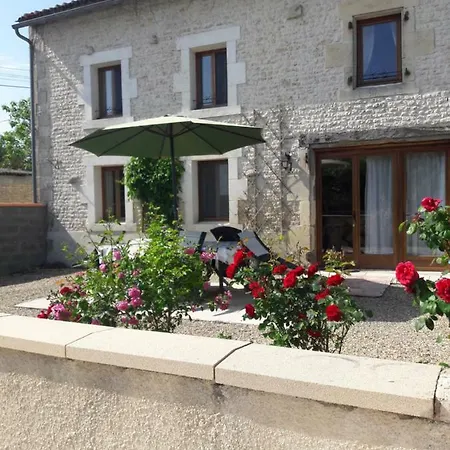 Les Du Breuillat Dom wakacyjny