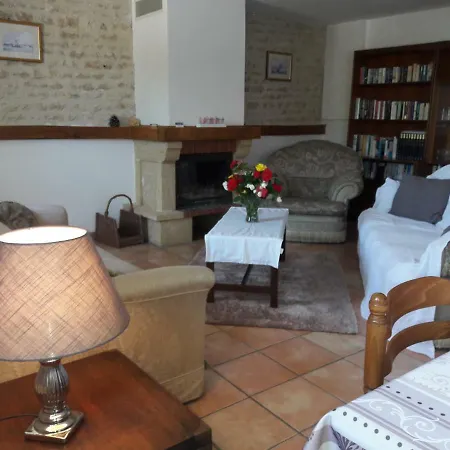 Les Du Breuillat * Paillé